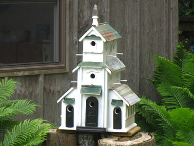 Wooden Decorative Birdhouse